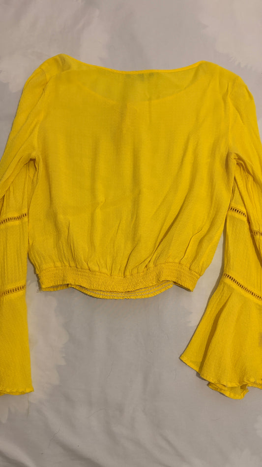 Blusa Studio F amarilla Talla XS
