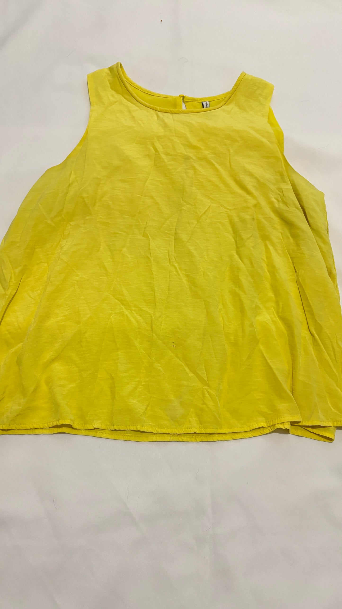 Blusa Stradivarius amarilla L