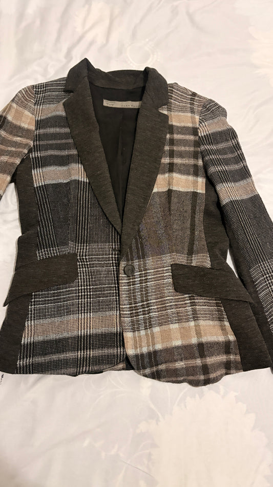 Blazer Zara líneas Talla M
